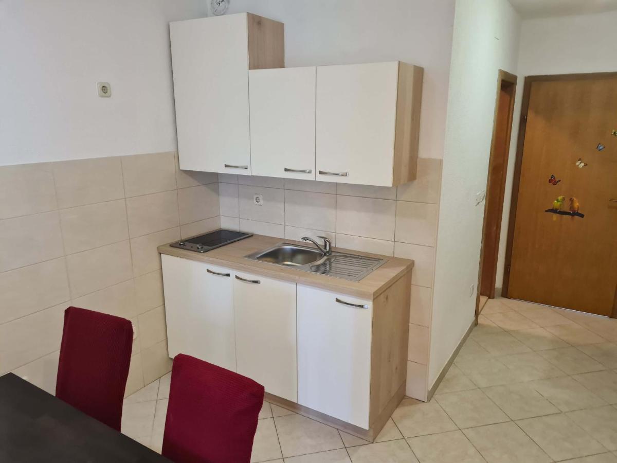 Harmony Of Five Apartma Makarska